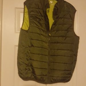 Puffy vest